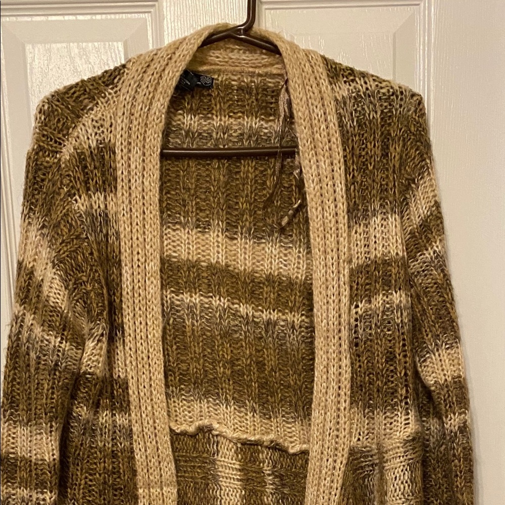 Multi colored duster